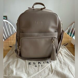Elkie & Co. Aspen Taupe